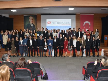 Ankara Fen Bilimleri Eğitim Kurumlarımızın öğrenci ve velilerine Kurucumuz Nazmi Arıkan ile birlikte konferans verdik. 16.11.2019