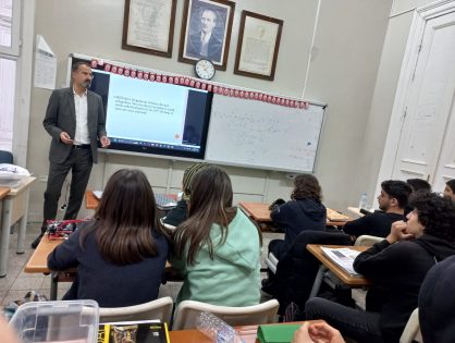 Beşiktaş Anadolu Lisesi 11. Sınıf öğrencileri ile keyifli bir söyleşi gerçekleştirdim. 05.12.2023