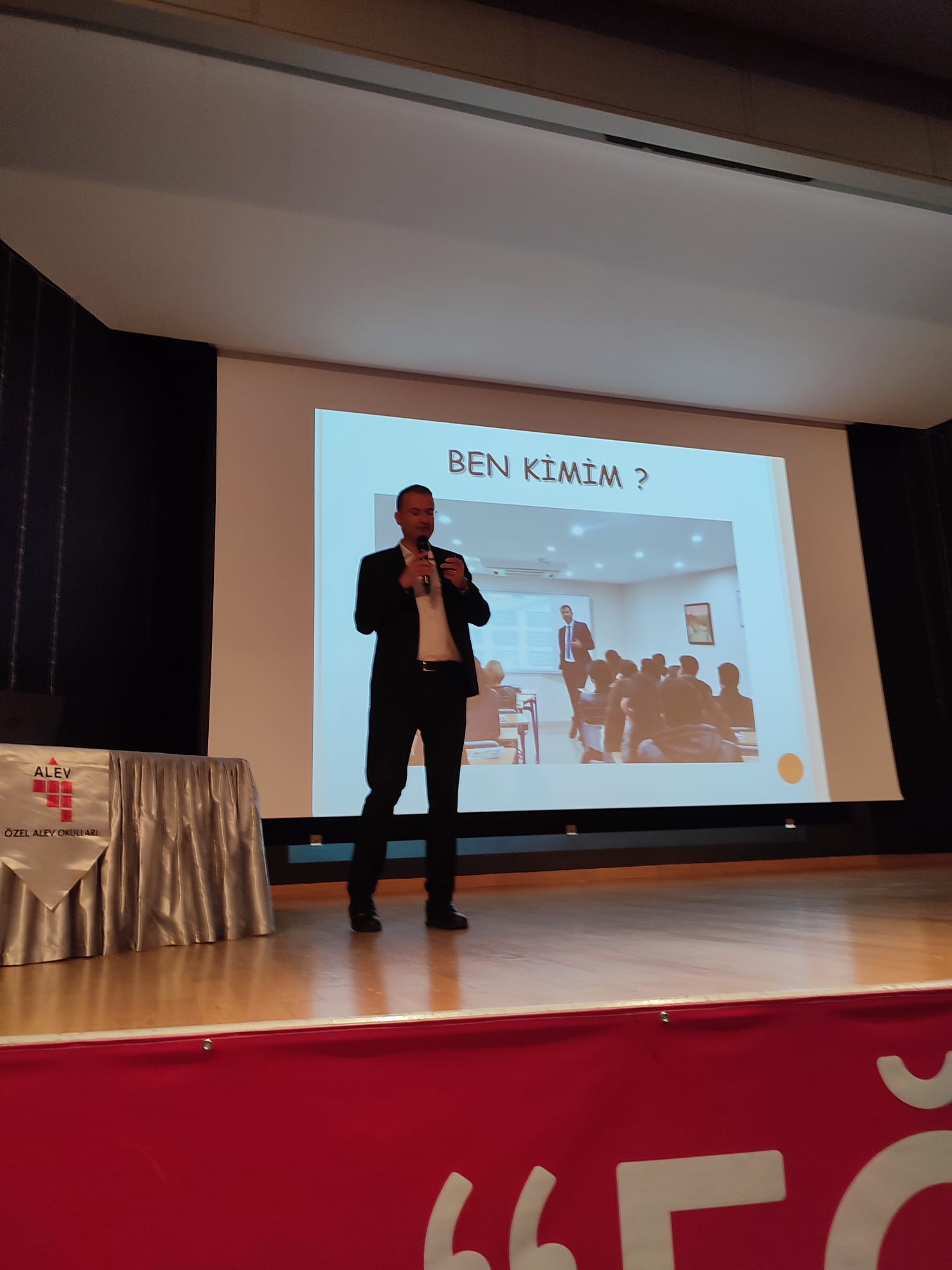 IMG-20240329-WA0022 ALEV Okulları 12. Sınıf öğrencilerine Sınavlara Hazırlığın Şifreleri ve Motivasyon konulu seminer verdim. 29.03.2024